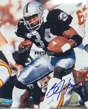 Bo Jackson Autographed 8X10 Photograph