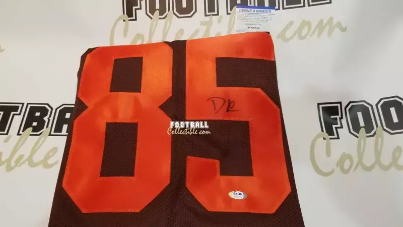 David Njoku Autographed Browns Jersey