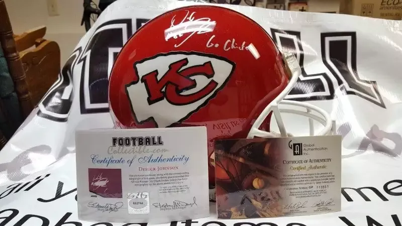 Derrick Johnson Autographed Chiefs Proline Helmet