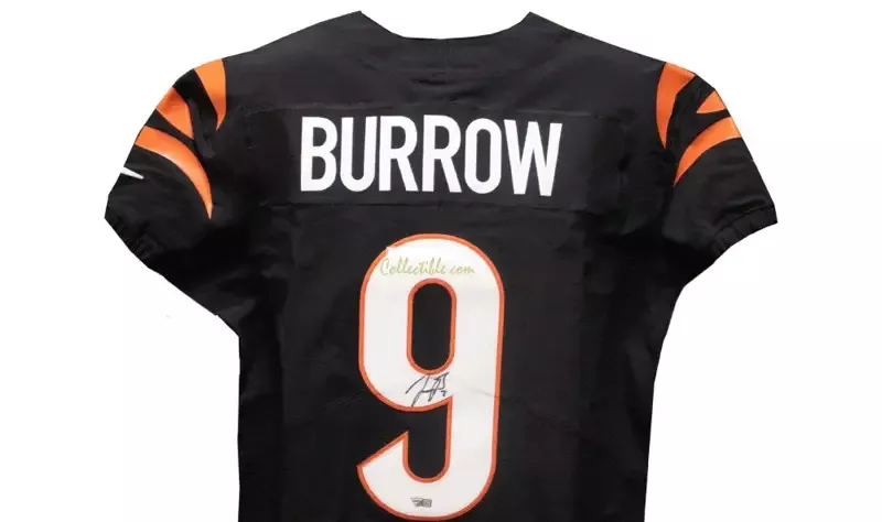 Joe Burrow Autographed Cincinnati Bengals Jersey