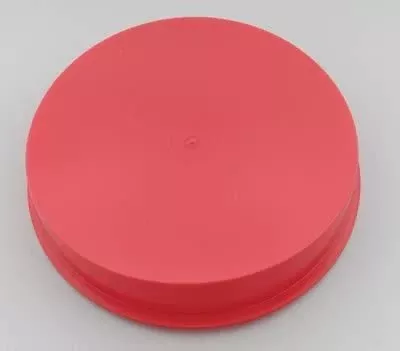 Mud Blaster Plastic Plug Red