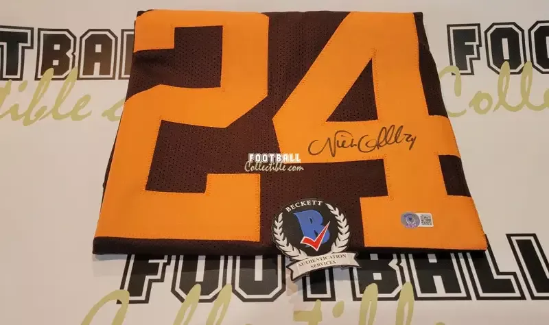 NIck Chubb Autographed Cleveland Browns Jersey
