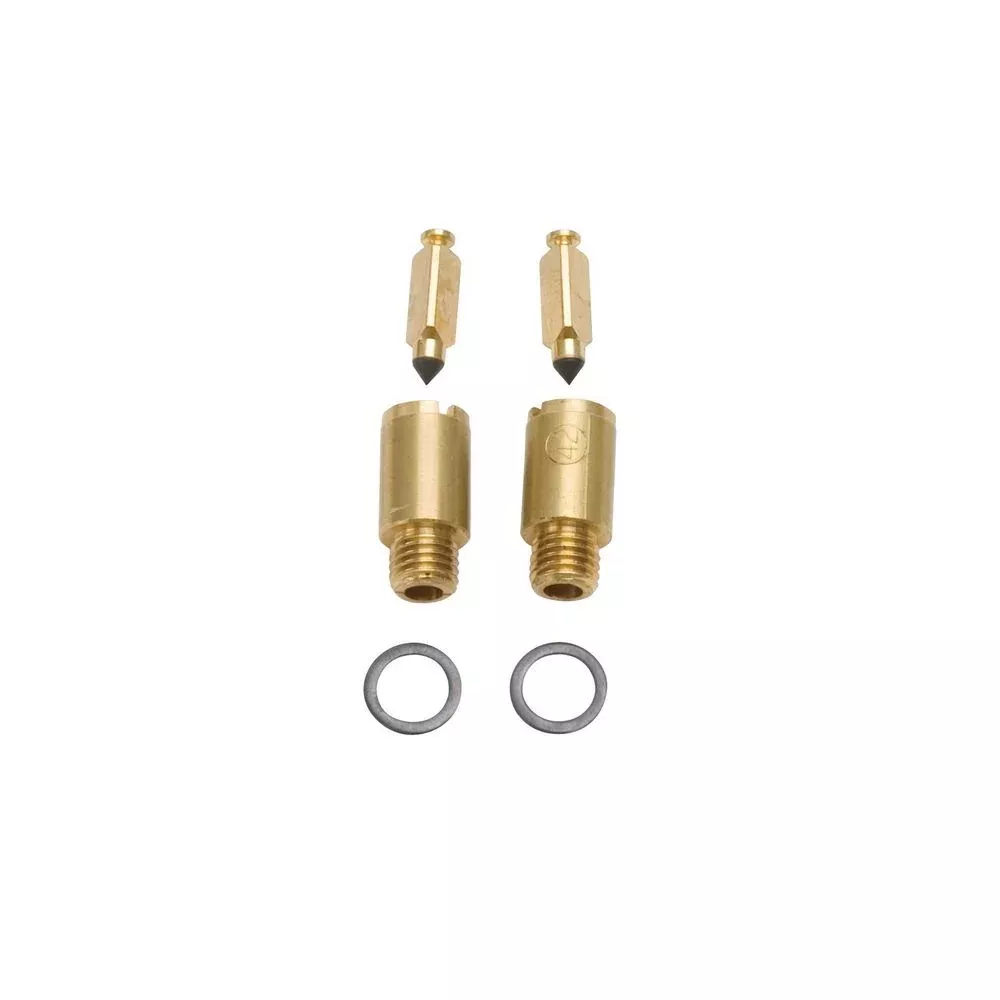 Replacement Needles & Seats